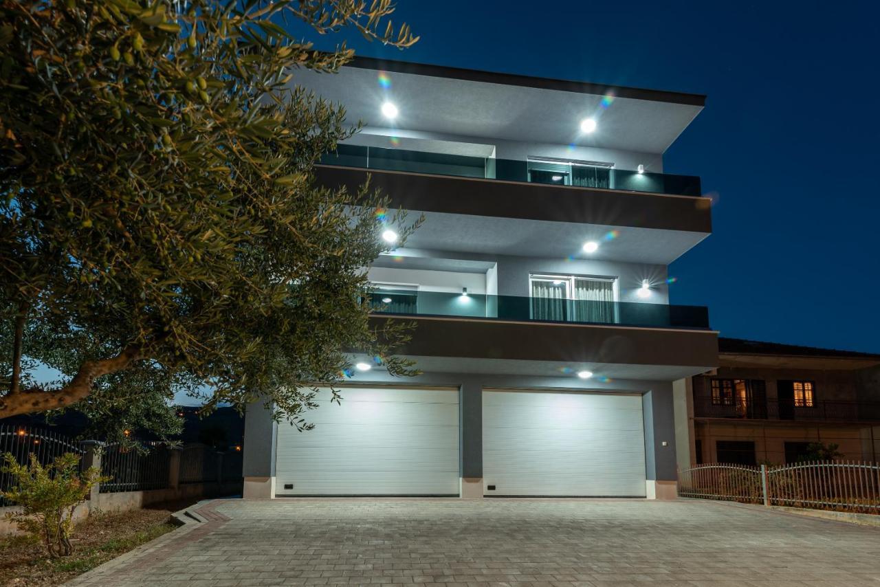 Villa Dalmata Trogir Luaran gambar